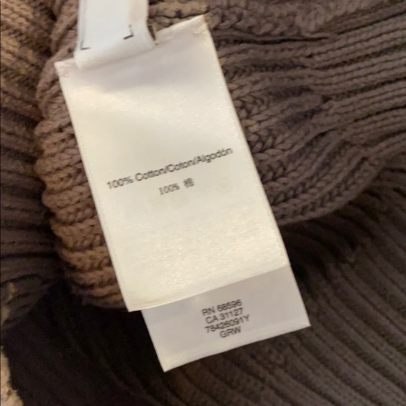 DKNY Sweater - Picture 4 of 7